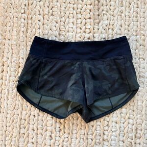 Lululemon Speed Up 2.5 inch Camo Shorts